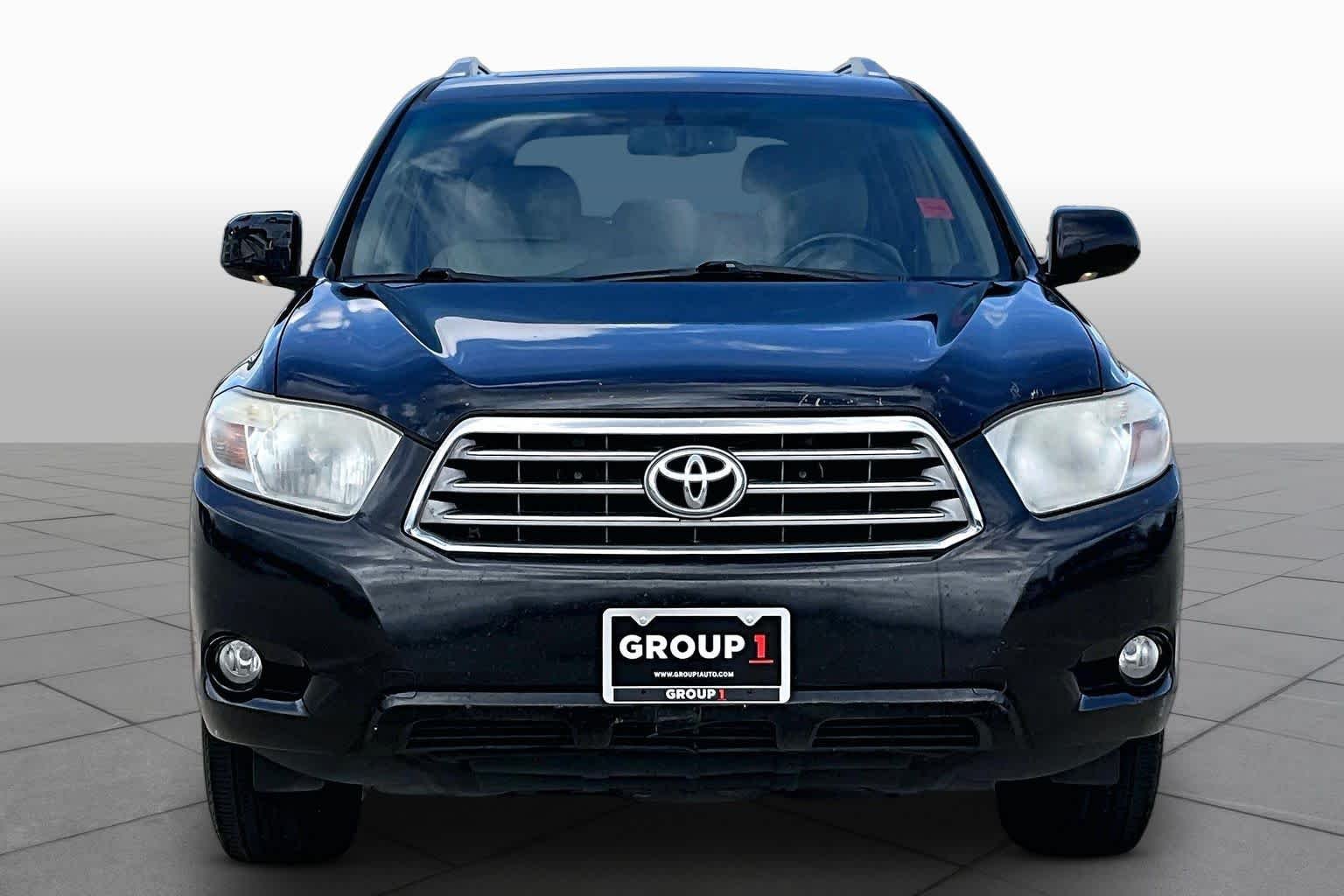 Used 2010 Black Toyota Limited image 2