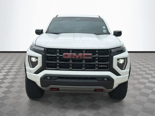 Used 2024 White GMC AT4 image 2