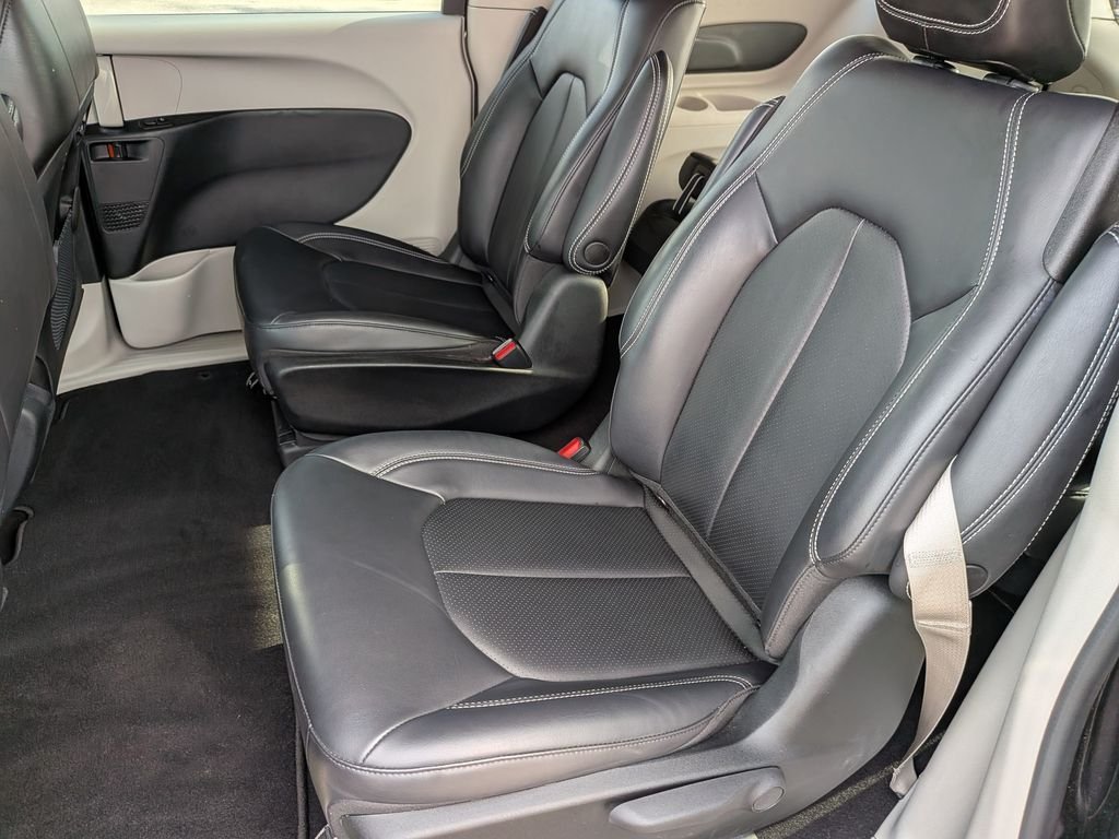 Used 2023 Gray Chrysler Touring L image 23