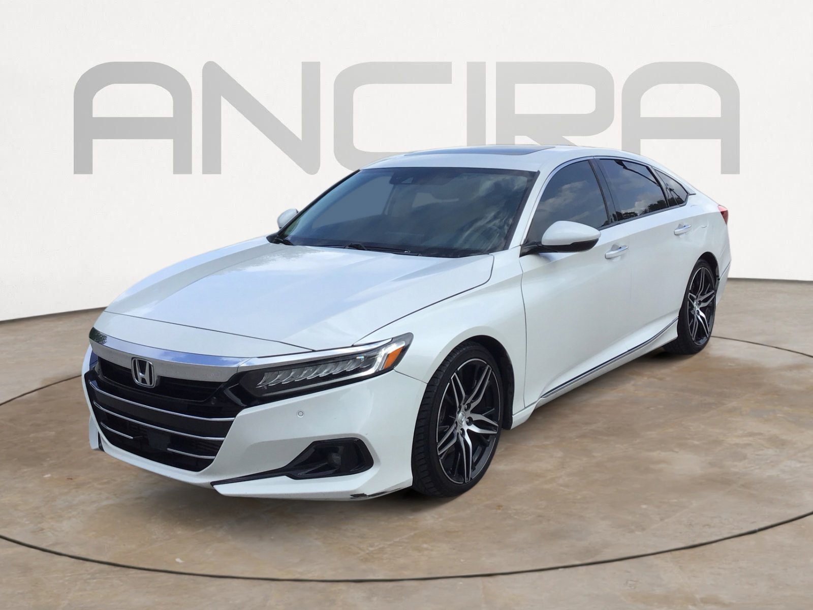 Used 2021 White Honda Touring image 6