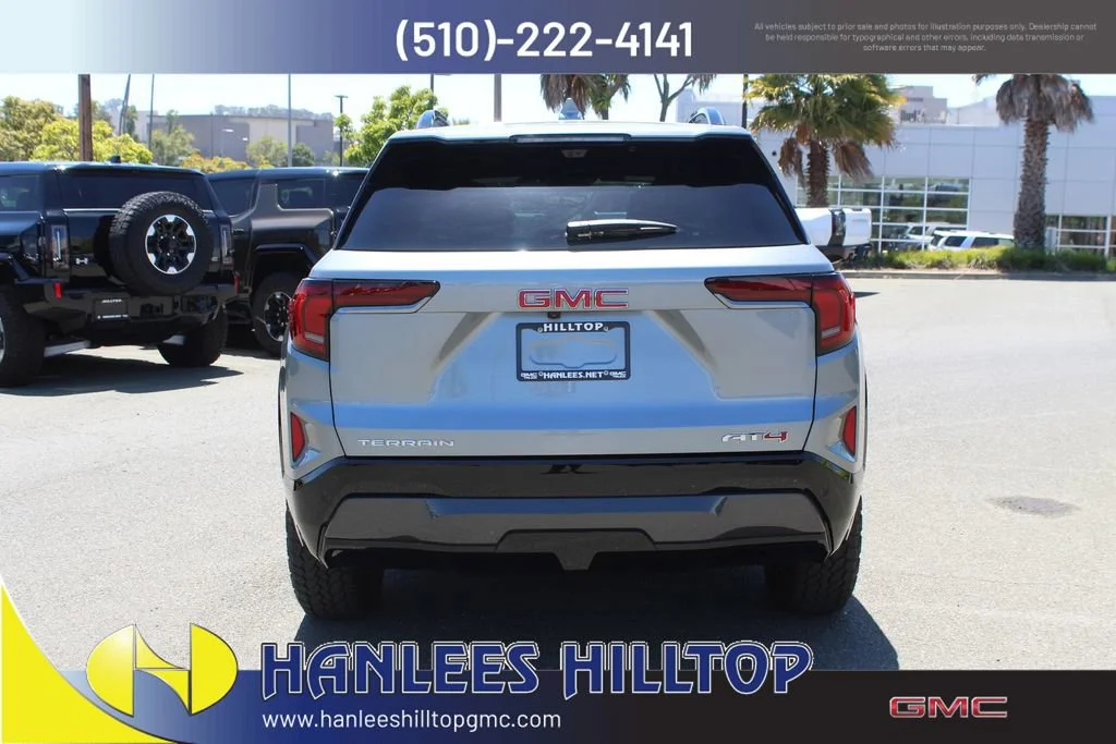 2026 GMC Terrain AT4 - Photo 8