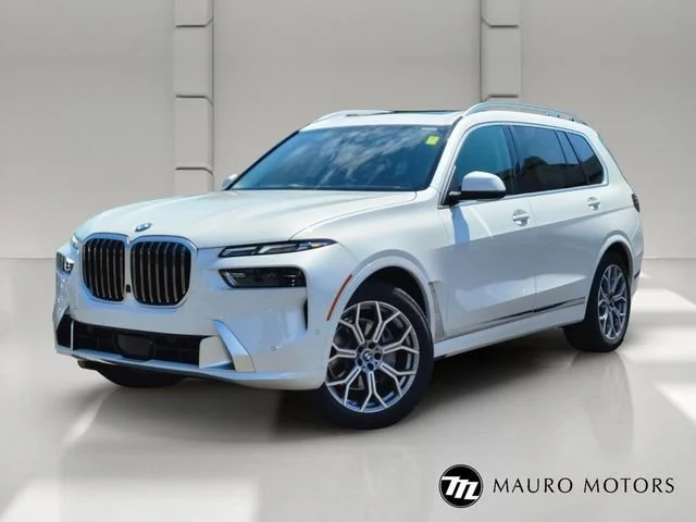 2027 BMW X7
