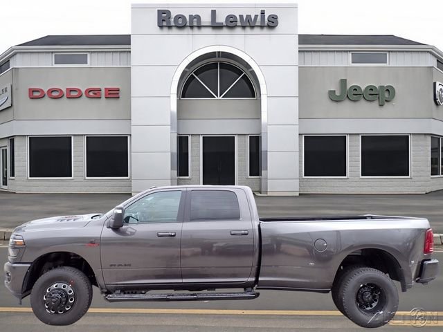 2026 RAM 3500 Laramie 4X4 Crew Cab LWB's photo