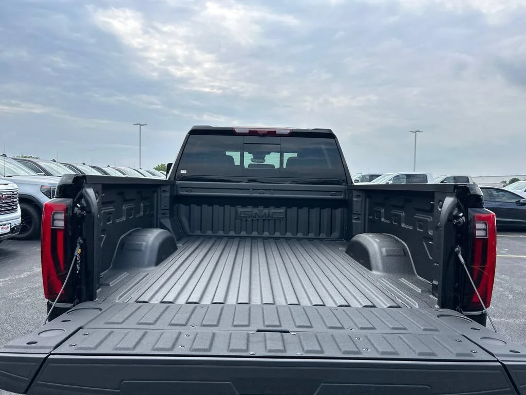 2026 GMC Sierra 2500HD Denali Ultimate - Photo 40