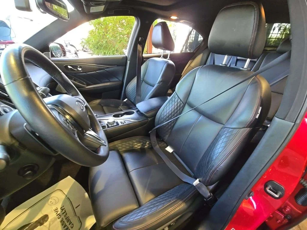 Certified Used 2024 Red INFINITI Red Sport 400 image 5