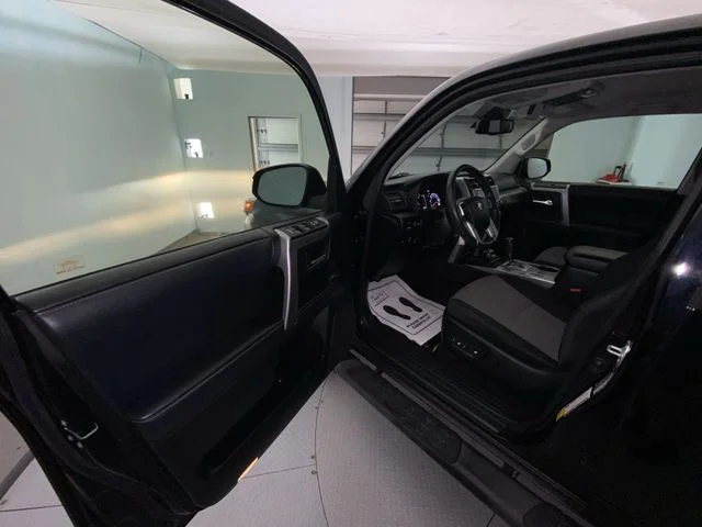 Used 2020 Black Toyota SR5 image 11