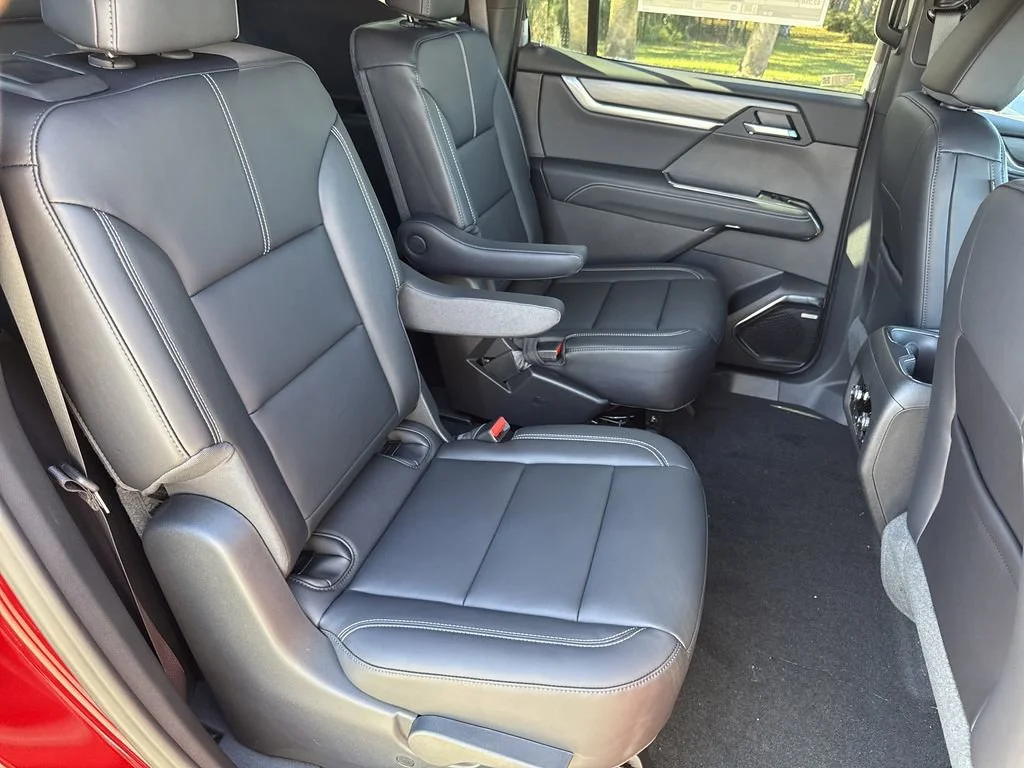 2026 GMC Acadia Elevation - Photo 37