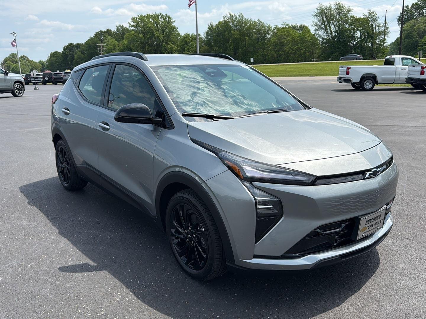 New 2027 Sterling Grey Metallic Chevrolet RS image 2