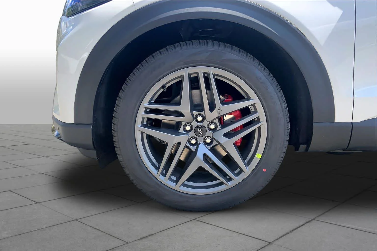 New 2026 Star White Metallic Tri-Coat Ford ST image 17
