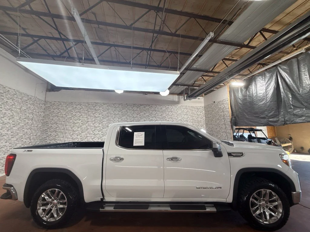 Used 2022 Summit White GMC SLT image 8