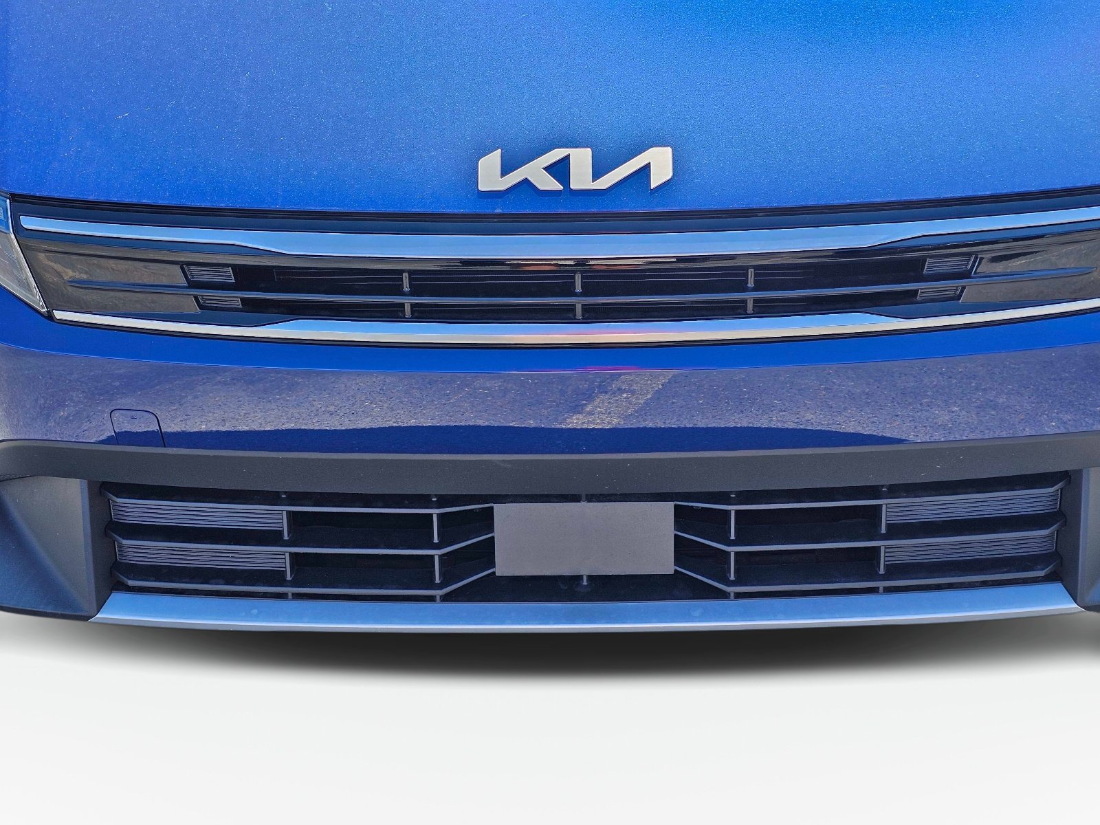 New 2026 Deep Sea Blue Kia EX image 4