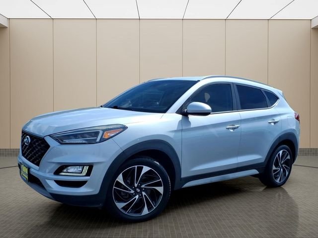 Used 2019 Silver Hyundai Sport image 2