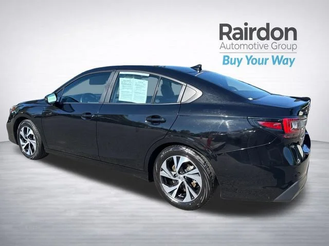 Used 2025 Crystal Black Silica Subaru Premium image 5