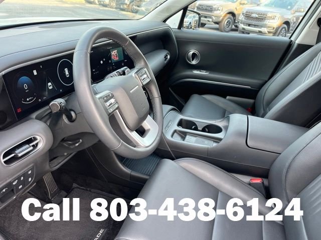 Used 2026 White Hyundai SEL Convenience image 6