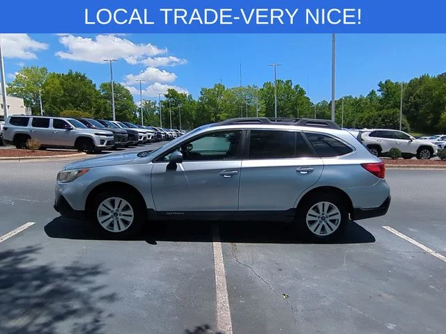 Used 2018 Silver Subaru 2.5i Premium image 2