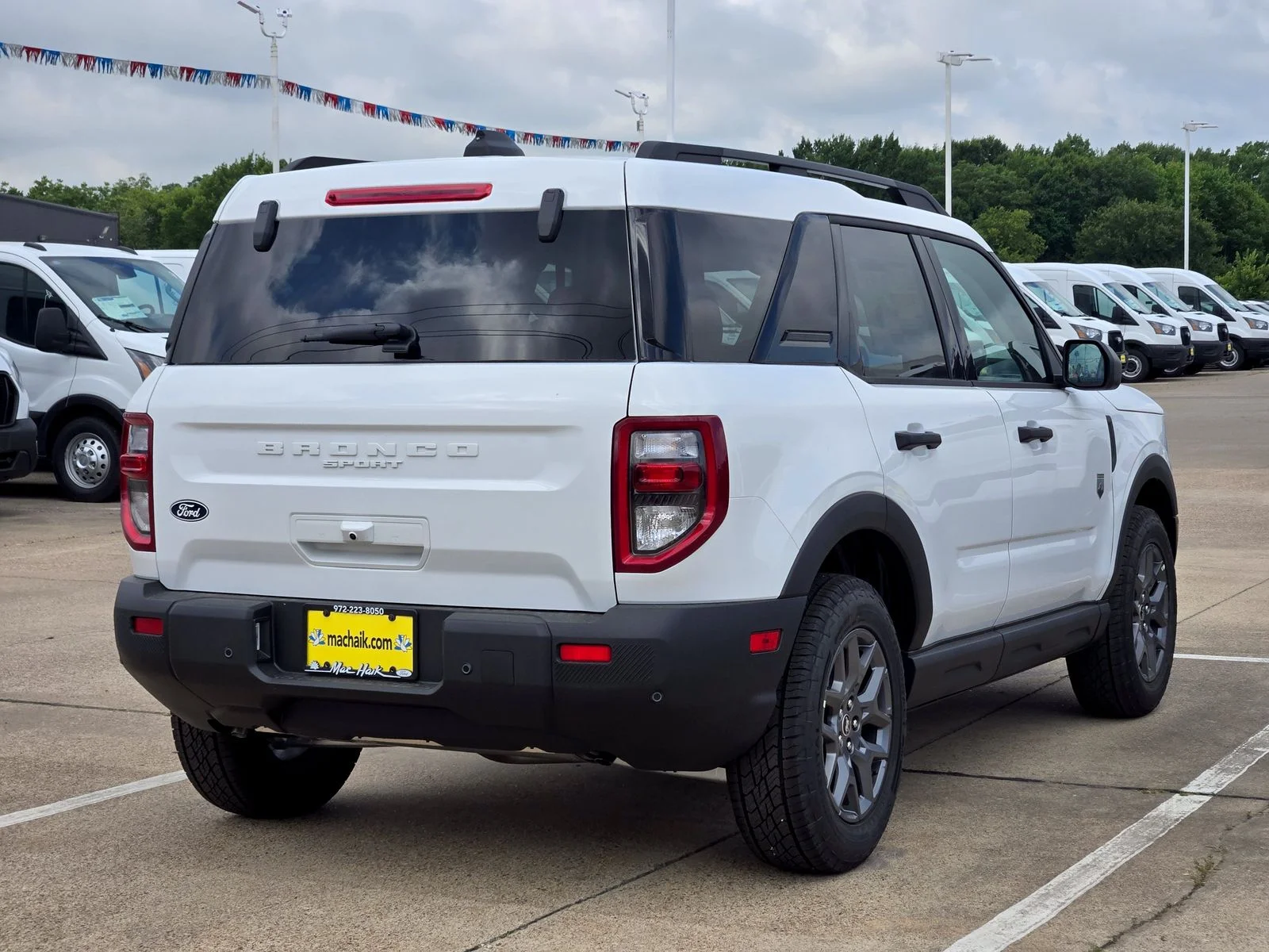 New 2026 Oxford White Ford Big Bend® image 3