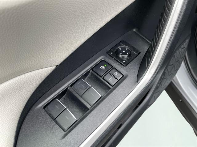 Certified Used 2025 SILVER SKY METALLIC Toyota  image 24