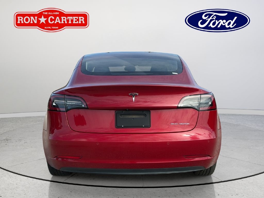 Used 2018  Tesla Long Range image 5