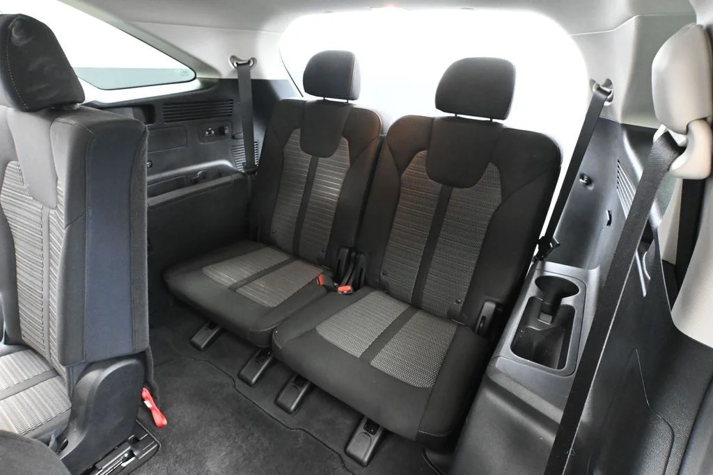 2023 Kia Sorento LX - Photo 39