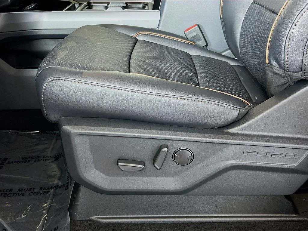New 2026 Marsh Gray Ford Lariat image 23