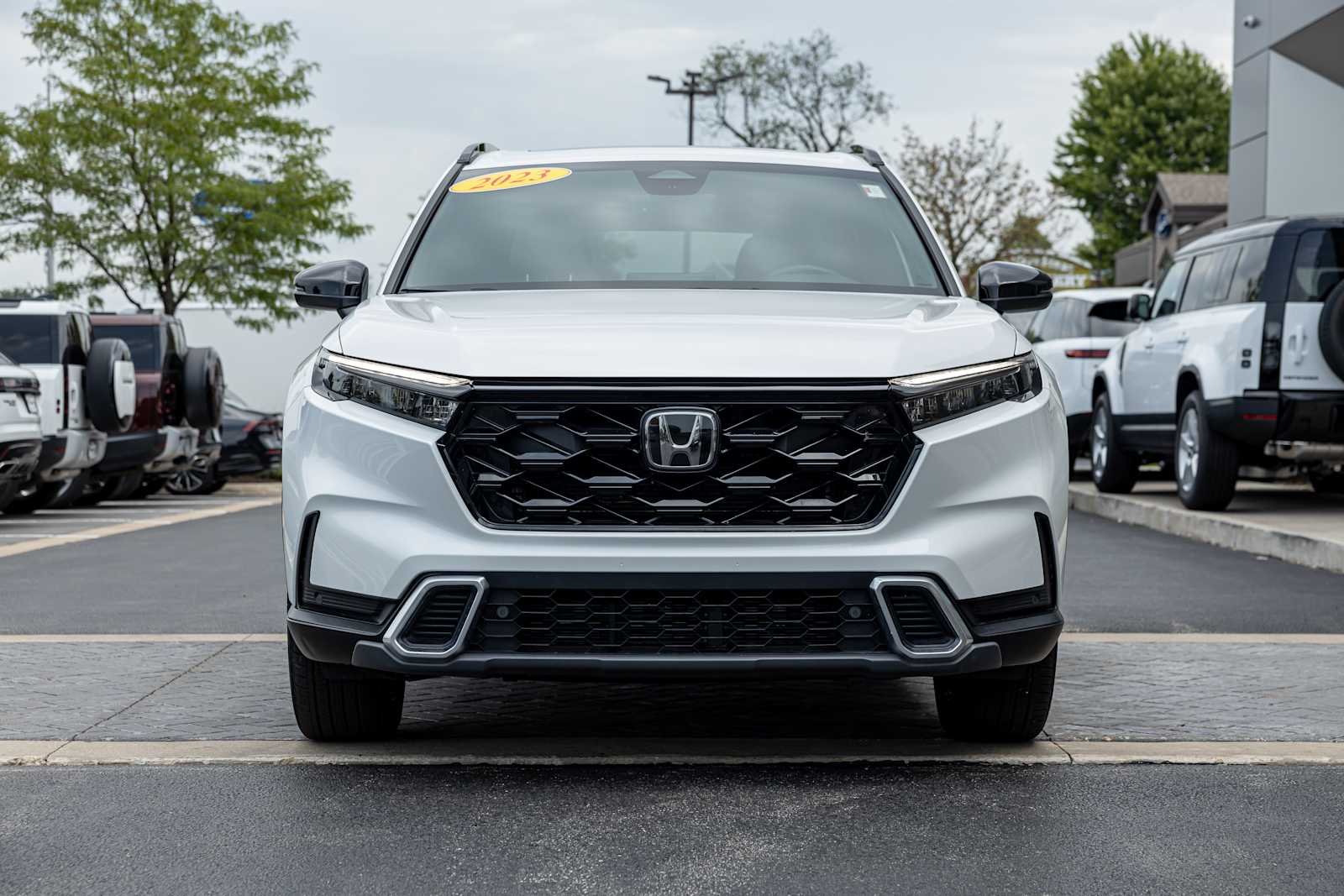 Used 2023 Platinum White Pearl Honda Sport Touring image 2