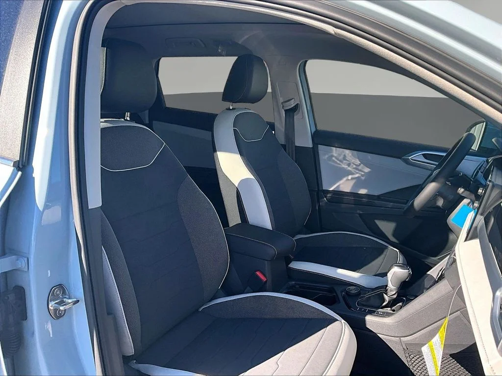 New 2026 Gray Volkswagen 1.5T SE image 11