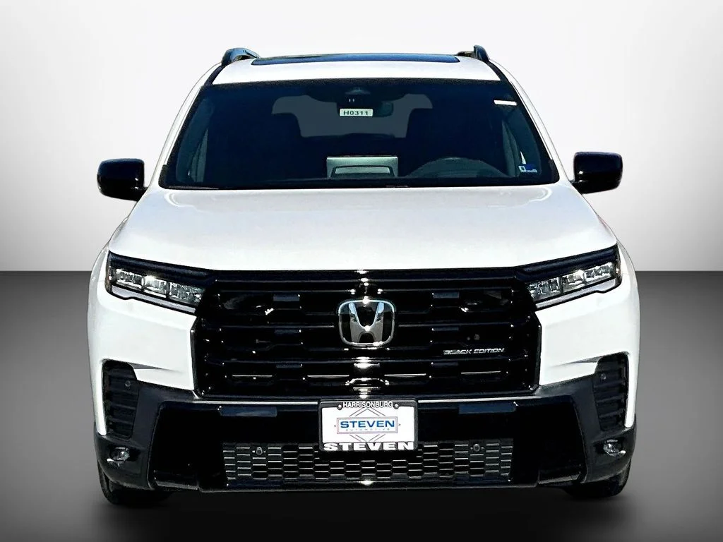 New 2026 Platinum White Pearl Honda AWD Black Edition image 2