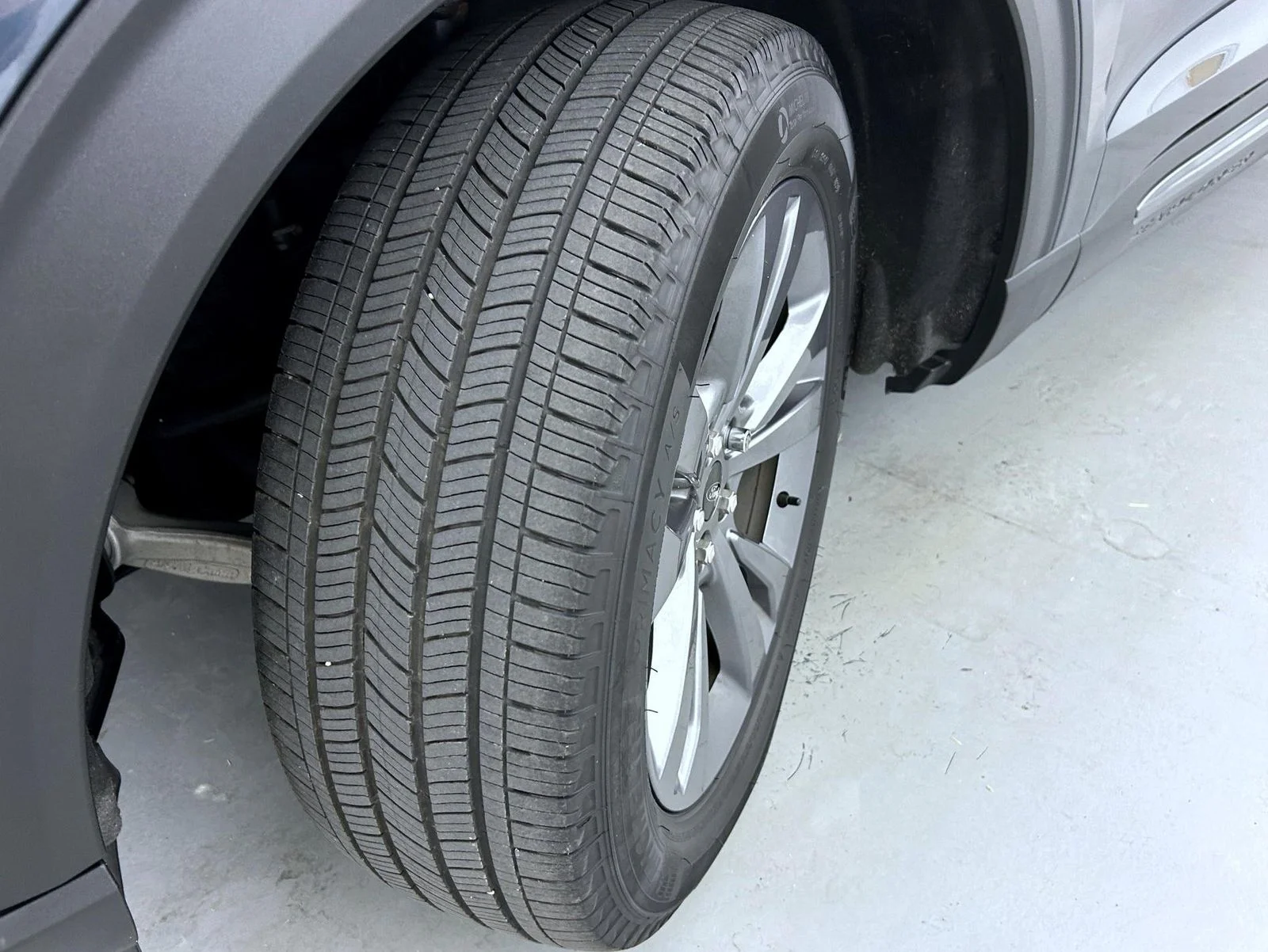 Used 2024 Blue Ford XLT image 26