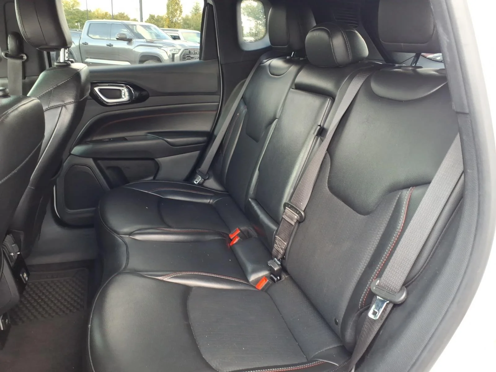 Used 2023 Bright White Clearcoat Jeep Trailhawk image 21