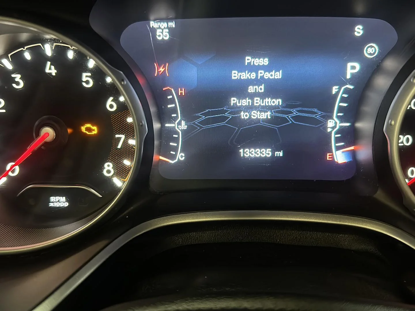 Used 2018 Laser Blue Pearlcoat Jeep Latitude image 19