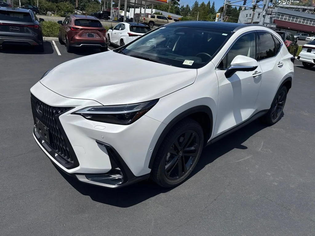 2025 Lexus NX 450h+ 450+ Luxury AWD's photo