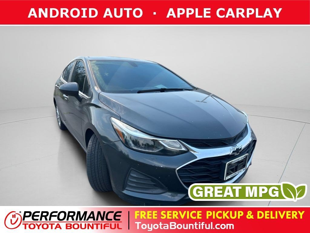 Used 2019 Graphite Metallic Chevrolet LT image 1