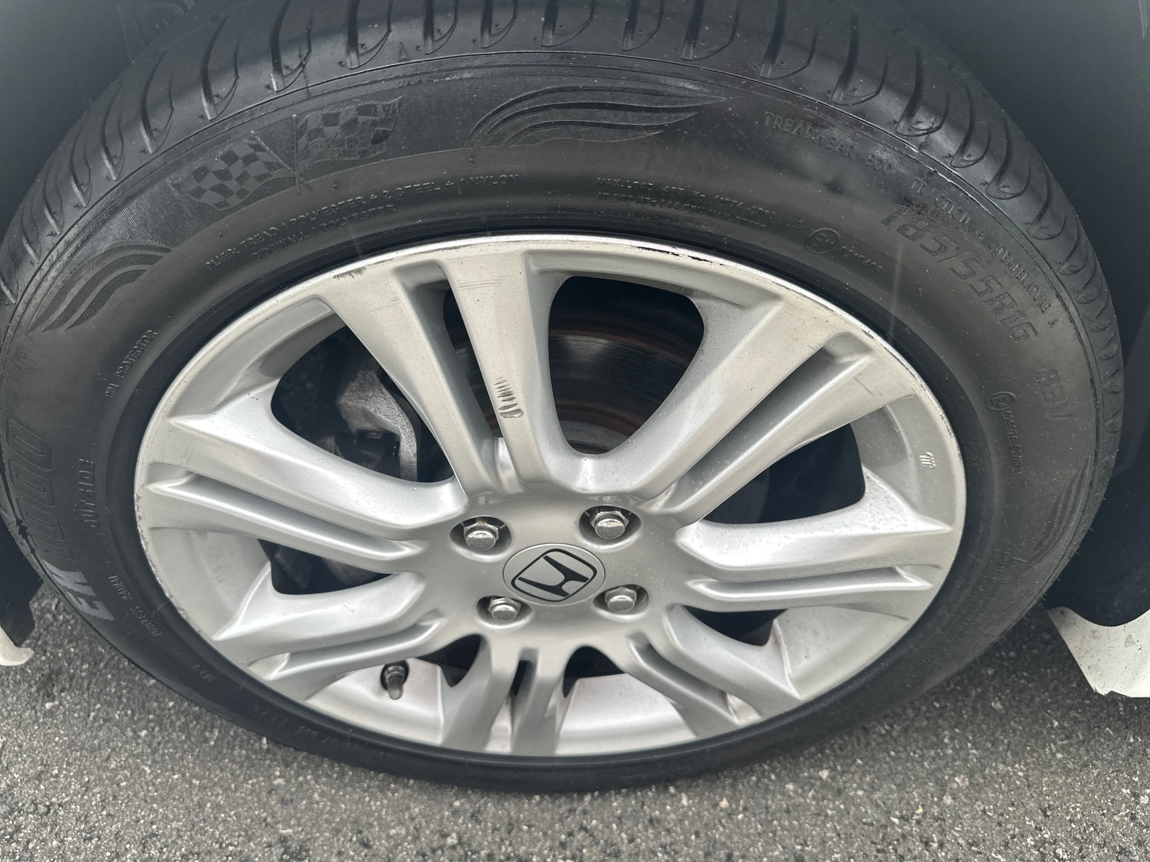 Used 2010 Taffeta White Honda Sport image 27