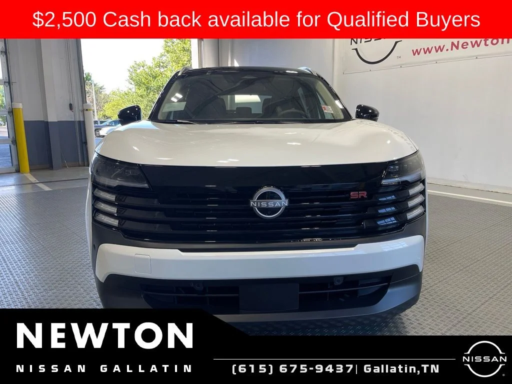 New 2026 Aspen White TriCoat / Super Black Two-tone Nissan SR image 3