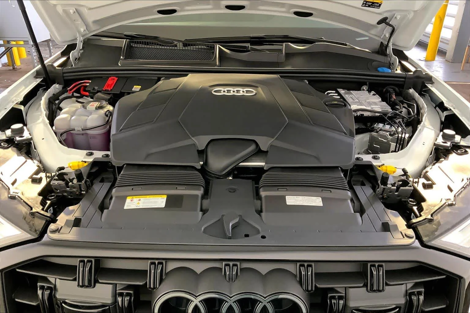 New 2026 Glacier White m Audi Premium Plus image 16