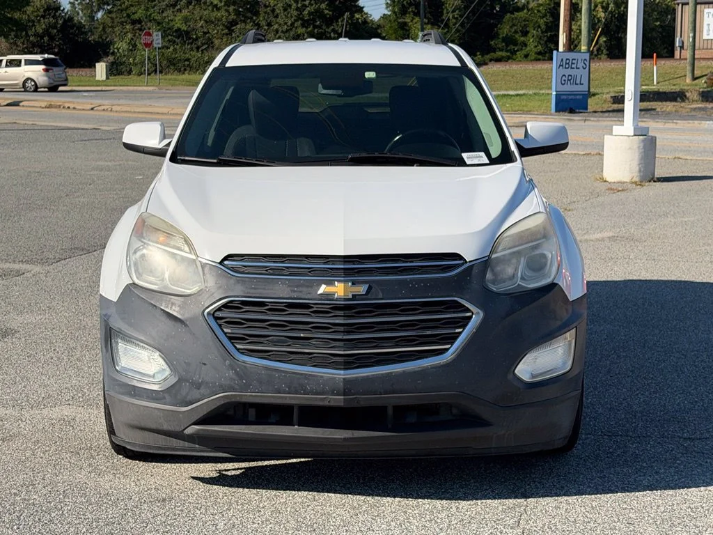 Used 2017 SUMMIT WHITE Chevrolet LT image 33