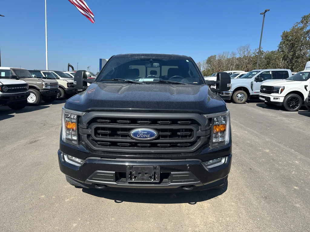 Used 2022 Agate Black Metallic Ford XLT image 2