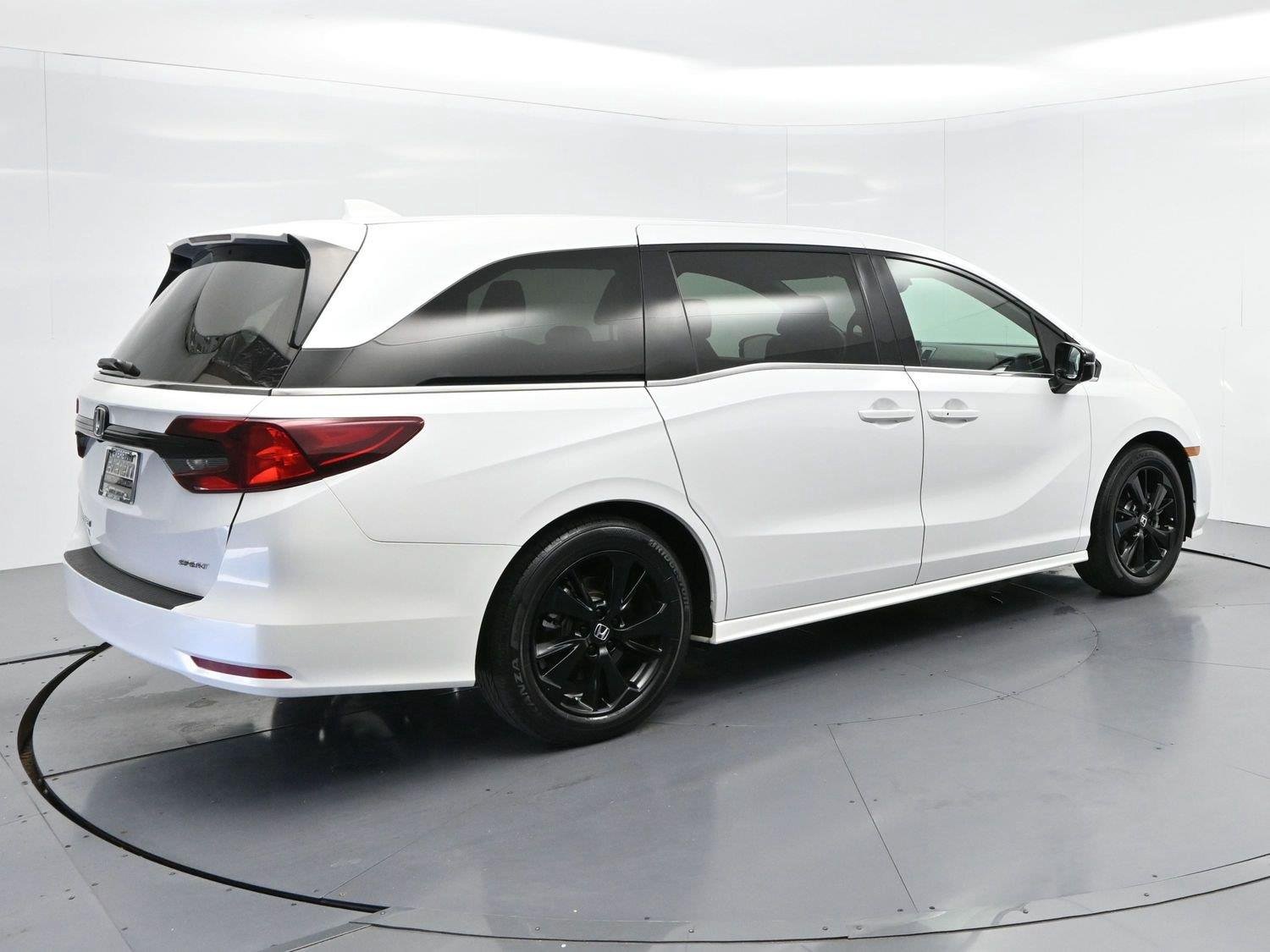 Used 2024 White Honda Sport image 7