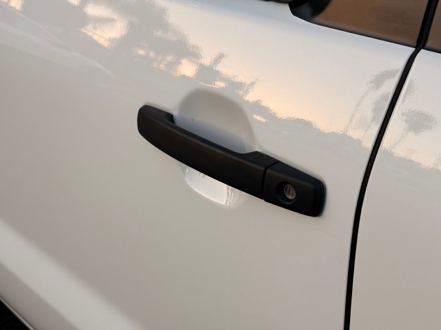 New 2026 Glacier White Nissan King Cab® S image 7