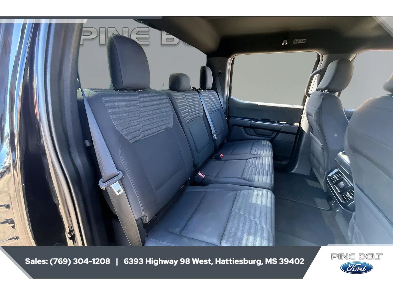 Used 2022 Agate Black Metallic Ford XL image 21