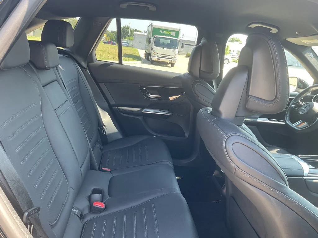 Used 2025 Black Mercedes-Benz GLC 300 image 16