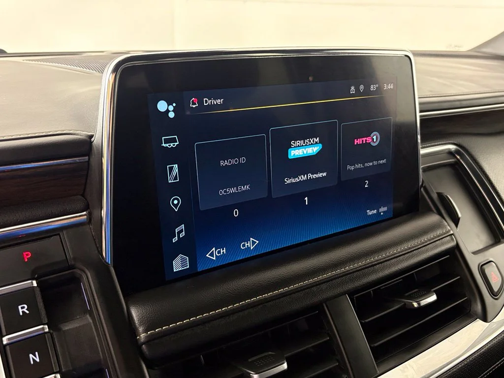 Used 2023 Green Chevrolet Premier image 29