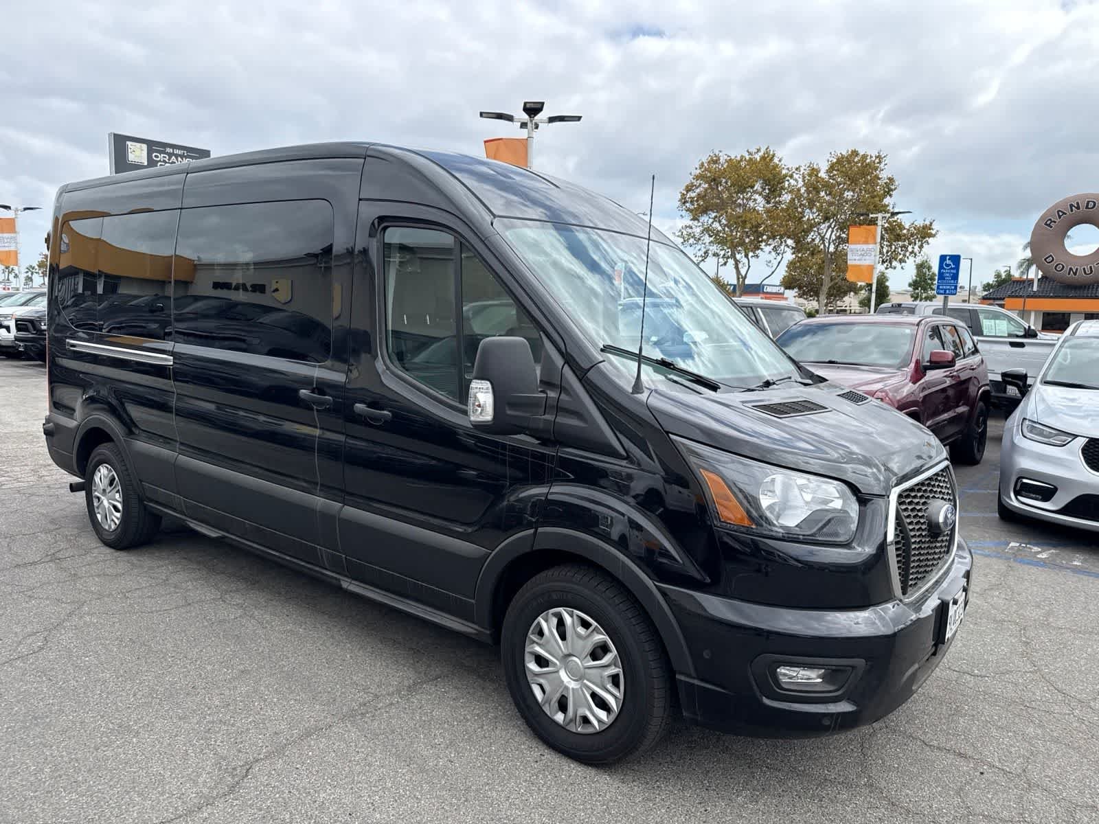 Used 2024 Agate Black Metallic Ford XLT image 8
