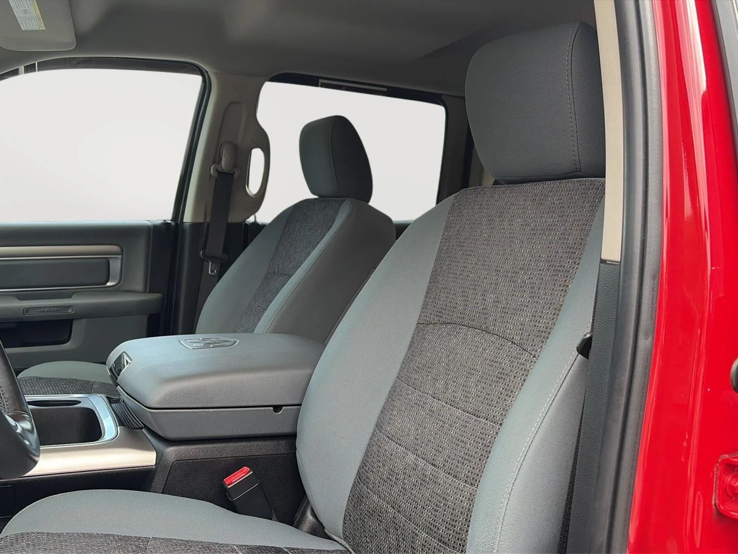 Used 2018 Bright Silver Metallic Clearcoat Ram Big Horn image 19