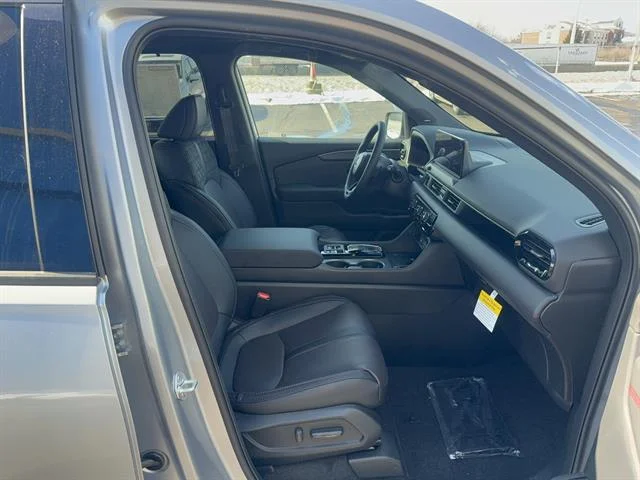 2026 Honda Pilot Black Edition - Photo 15