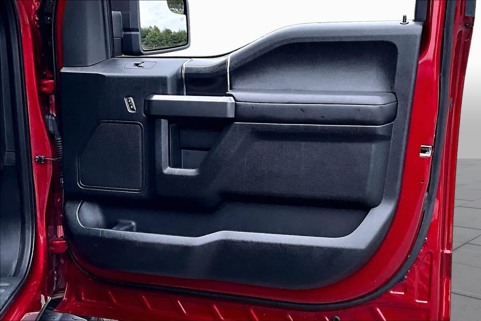 Used 2018 Ruby Red Metallic Tinted Clearcoat Ford XLT image 22