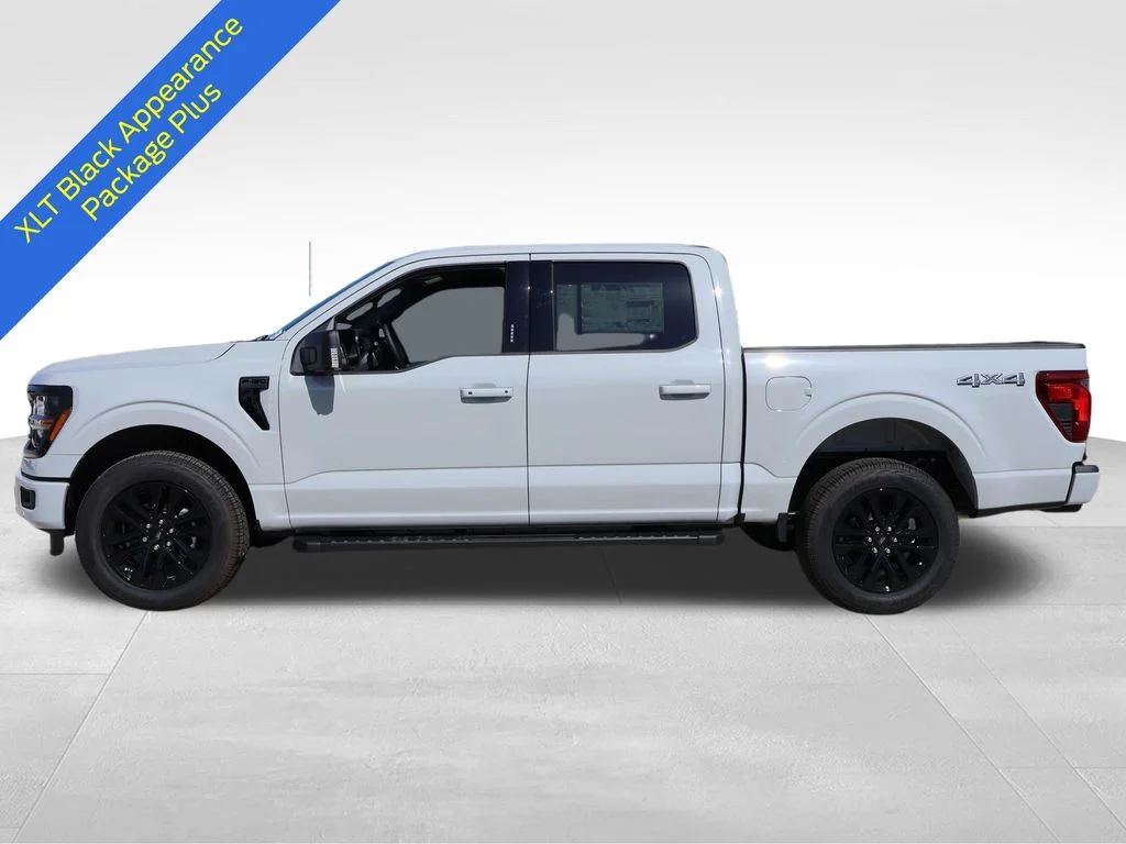 New 2026 Avalanche Ford XLT image 2