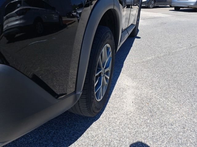 Used 2023 Black Nissan S image 7