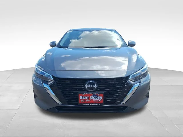 Used 2025 Gray Nissan S image 2