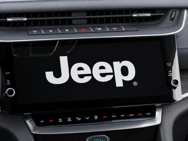 New 2026 Diamond Black Crystal Pearl-Coat Exterior Paint Jeep Laredo image 44